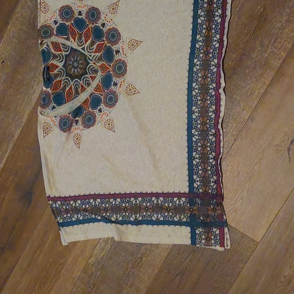 Boho top - Picture 2 of 7